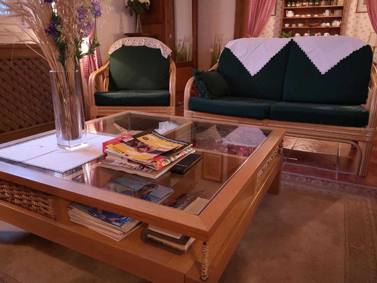 La Roseliere Maison Plain Pied Confortable Belle Decoration Jardin Magnifique 10 Mn A Pied Centre Ville Bayeux Proche Plages Du Debarquement Εξωτερικό φωτογραφία